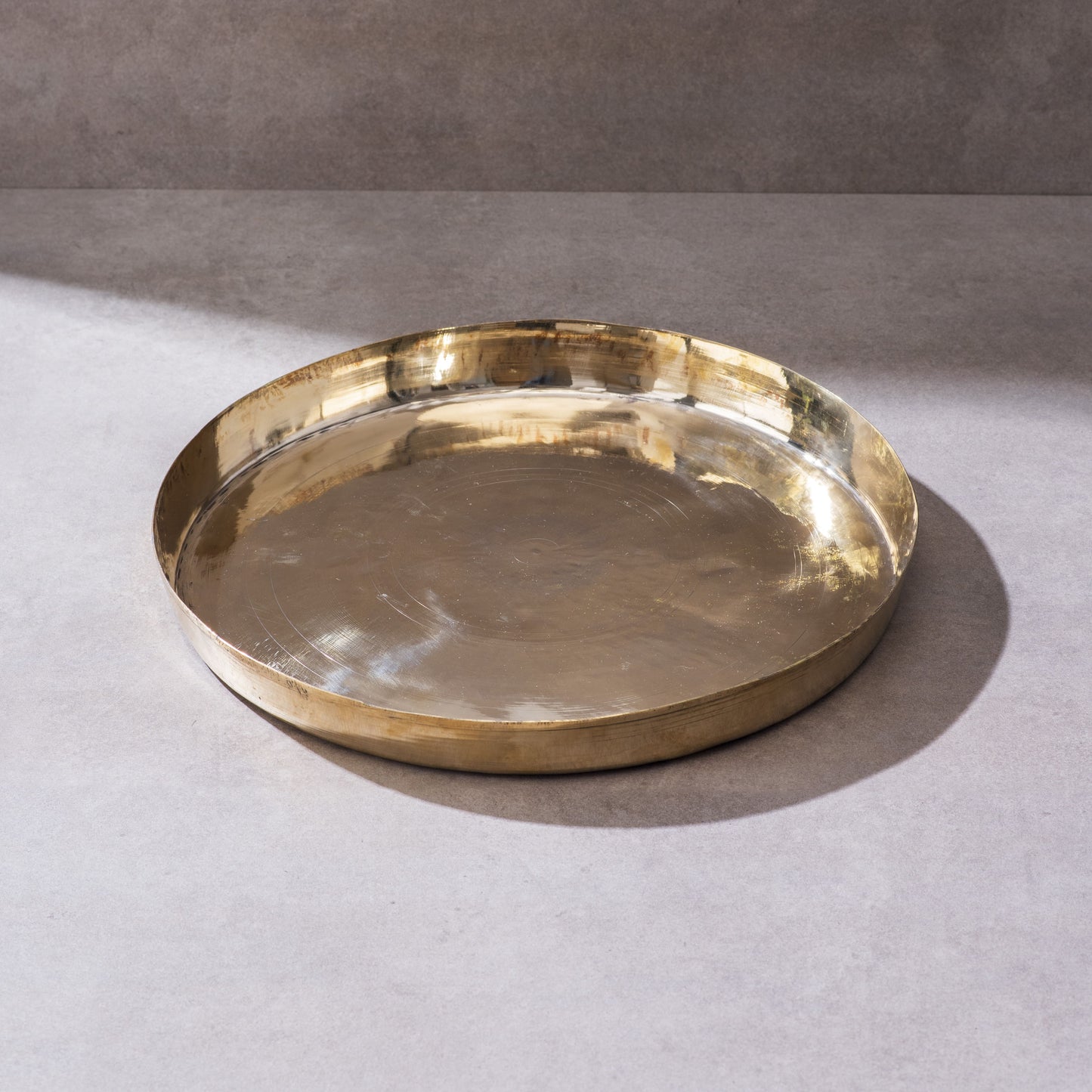 Kit de Iniciación Ayurveda – Kadhai de Latón, Vaso de Cobre y Plato Kansa de 26,5 cm